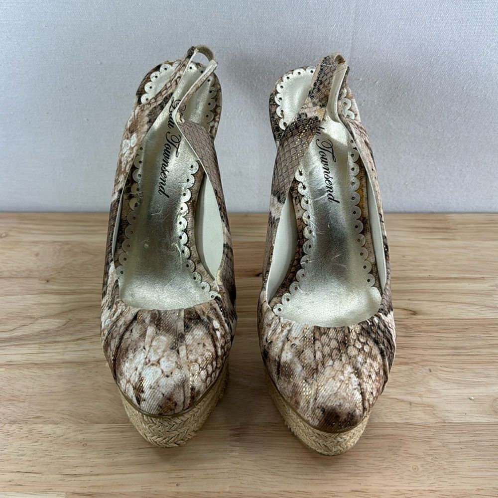 Lulu Townsend Snake Print Sling Back Stilettos- Size 6 M
